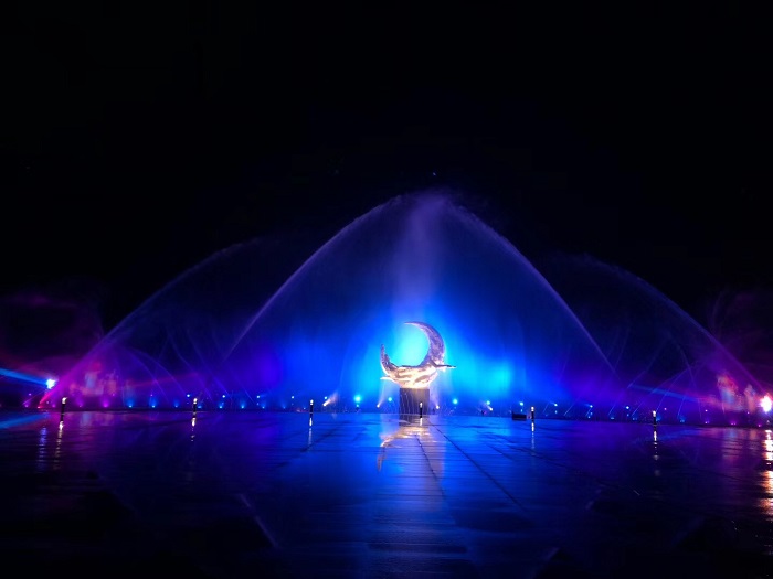 為黨獻禮 | 長春凈月潭水景燈光秀今日正式開放