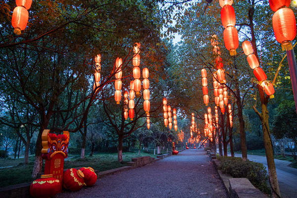 城市建筑燈光秀