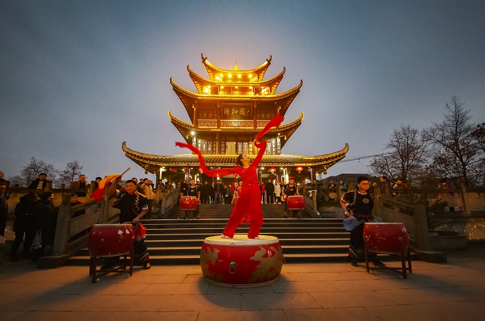 如何實現景觀亮化工程的燈光控制