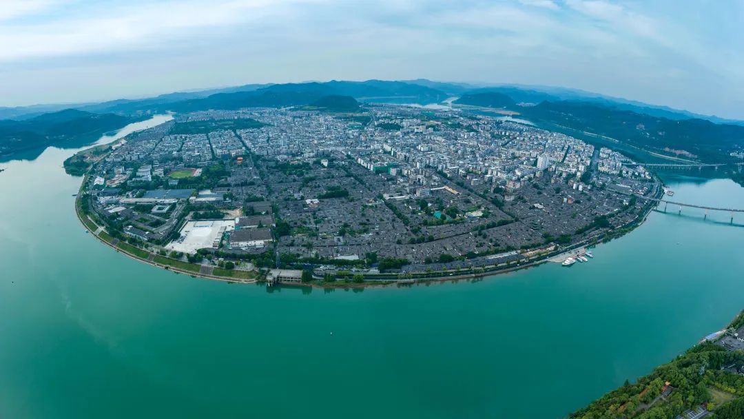 錨定目標(biāo)協(xié)同作戰(zhàn) | 信達(dá)電通閬中項(xiàng)目最新進(jìn)展來(lái)襲!